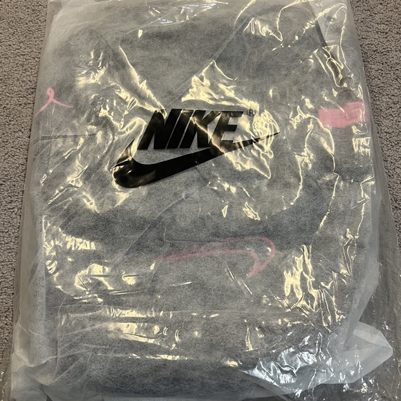 Nike Elite Pro Hoops Backpack 32L Limited Edition Breast Cancer - Picture 4 of 4